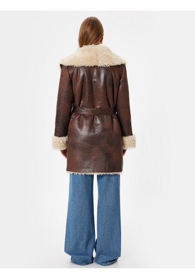 Koton Suni Deri Kaban Oversize Yakası Suni Kürklü Kemerli Cepli Kahverengi 5wak00119ew Kahve Kahverengi Koton Suni Deri Kaban Oversize Yakası Suni Kürklü Kemerli Cepli Kahverengi 5wak00119ew Kahve Kahverengi