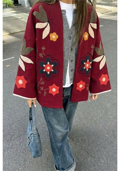 Femelle Bordo Nakış İşlemeli Vintage Kaşe Ceket