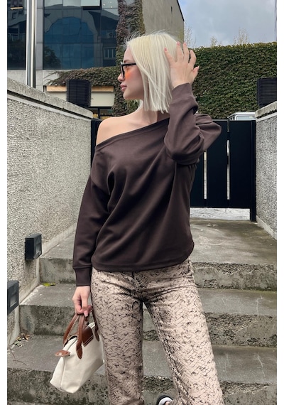 Madmext Kahverengi Kayık Yaka Basic Sweatshirt Mg2228 Kahverengi