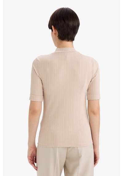 Defacto Regular Fit Yarım Balıkçı Yaka Fitilli Kaşkorse Kısa Kollu Tişört B1177ax25aubg115 Bej Defacto Regular Fit Yarım Balıkçı Yaka Fitilli Kaşkorse Kısa Kollu Tişört B1177ax25aubg115 Bej