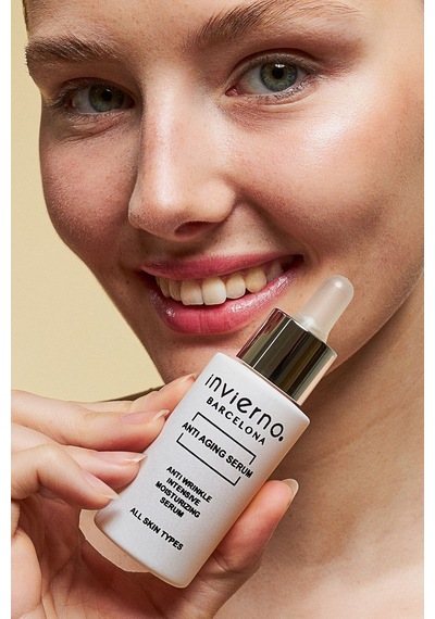 Invierno Barcelona Llc. Önlemeye Yardımcı Nemlendirici  Serum Hyaluronik Asit Collagen 30ml