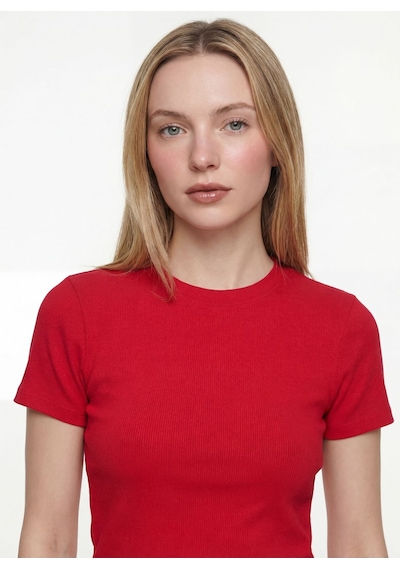 Slim Fit Kadın Tshirt K.kol Kırmızı