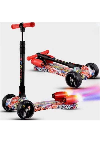 Işıklı Sesli Duman Atan 100 Kg Taşıma Kapasiteli Desenli Büyük Boy 3 Tekerlekli Çocuk Scooter Çok Renkli