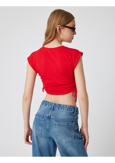 Koton Kolsuz Crop Tişört Yanları Büzgülü Bağlamalı Bisiklet Yaka Kırmızı 4sal30061ık Kırmızı Koton Kolsuz Crop Tişört Yanları Büzgülü Bağlamalı Bisiklet Yaka Kırmızı 4sal30061ık Kırmızı