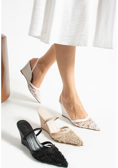 Lebibe Shoes Dıa Siyah Kadın 9 Cm Dolgu Topuklu İncili Bantlı Abiye Gelin Düğün Ayakkabısı Terliği Lebibe Shoes Dıa Siyah Kadın 9 Cm Dolgu Topuklu İncili Bantlı Abiye Gelin Düğün Ayakkabısı Terliği