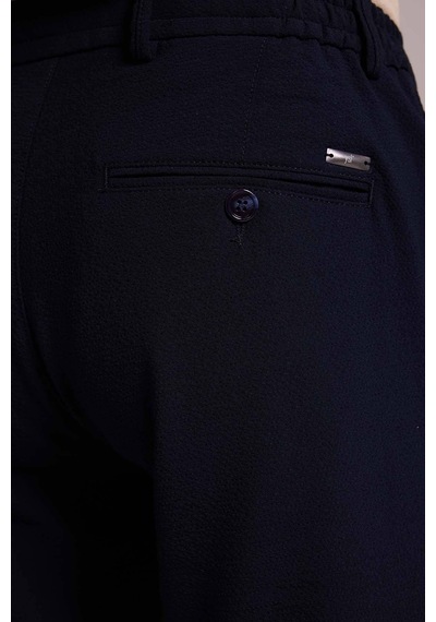 Erkek Lacivert Slim Fit Yan Cepli Jogger Pantolon