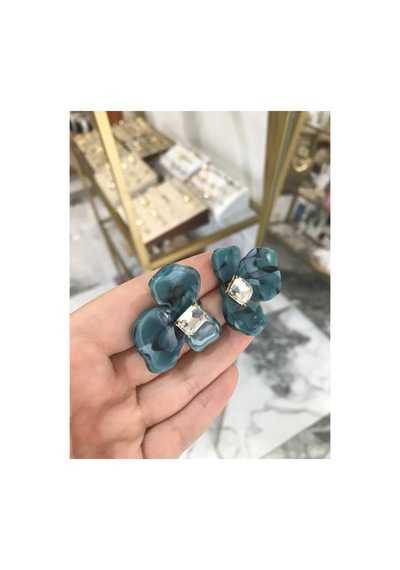 Taş Detaylı Menekşe Model Küpe Mavi