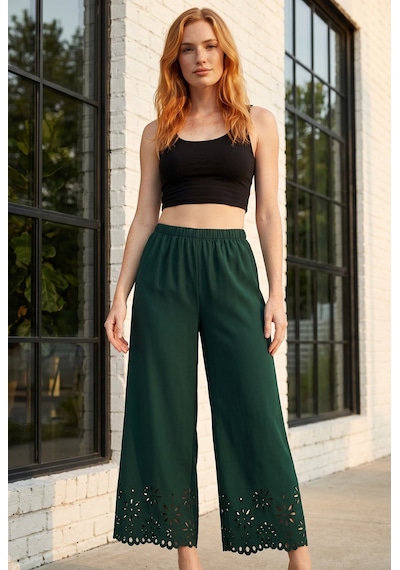 Soulshae Kadın Krep Beli Lastikli Çiçek Desenli Lazer Kesim Pantolon Yeşil Soulshae Kadın Krep Beli Lastikli Çiçek Desenli Lazer Kesim Pantolon Yeşil