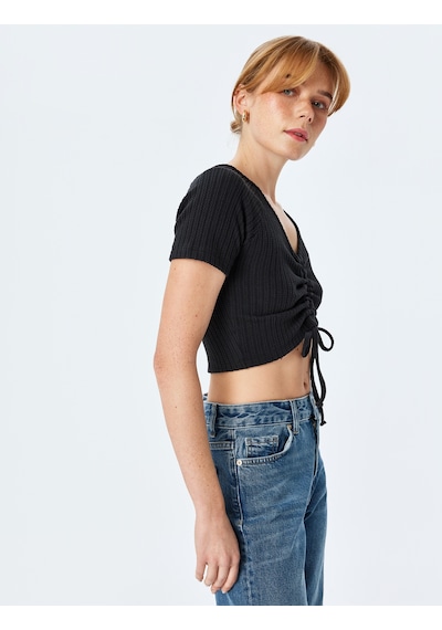Koton Büzgülü Slim Fit V Yaka Kısa Kollu Crop Tişört Siyah 5sak50248ek Siyah
