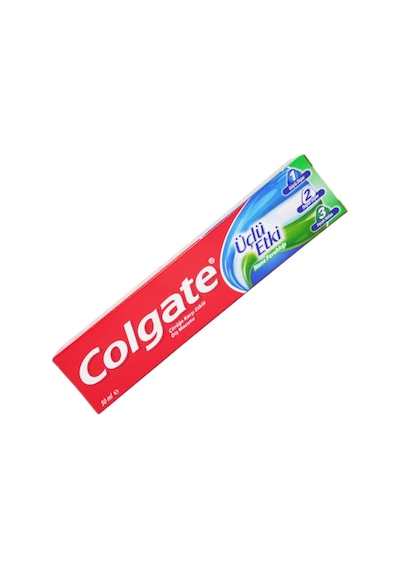 Colgate Üçlü Etki Nane Ferahlığı Diş Macunu 50 ML