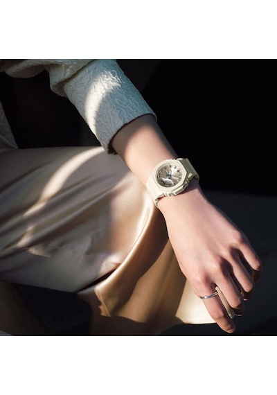 Casio Gma-p2100st-7adr Kol Saati Renkli
