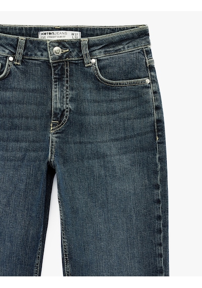 Koton Düz Paça Cepli Düğmeli Normal Bel Pamuklu Straight Fit Denim Pantolon - Straight Jeans Ovd 6sal40060md Koton Düz Paça Cepli Düğmeli Normal Bel Pamuklu Straight Fit Denim Pantolon - Straight Jeans Ovd 6sal40060md