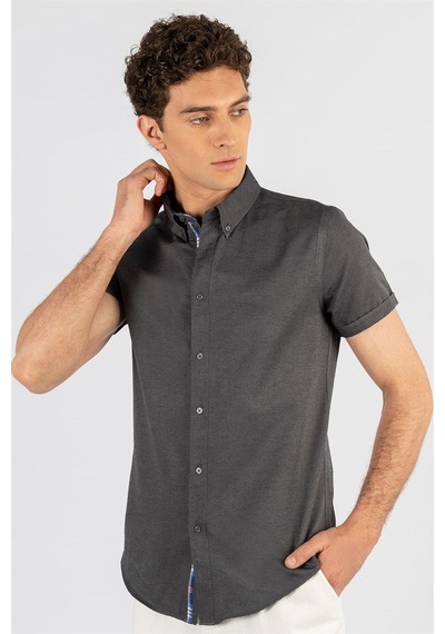 Tudors Erkek Slim Fit Dar Kesim Kısa Kollu Pamuklu Oxford Doku Kolay Ütülenebilir Gri Düğmeli Yaka Gömlek-24147 Gri Tudors Erkek Slim Fit Dar Kesim Kısa Kollu Pamuklu Oxford Doku Kolay Ütülenebilir Gri Düğmeli Yaka Gömlek-24147 Gri