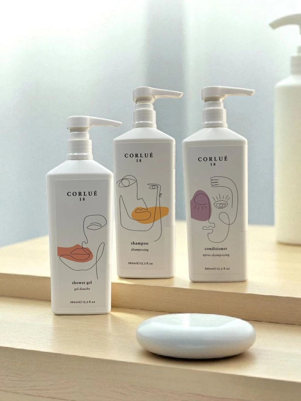 Corlue 18 Shampoo 360 Ml + Condıtıoner 360 Ml + Shower Gel 360 Ml Tüm Saçlar