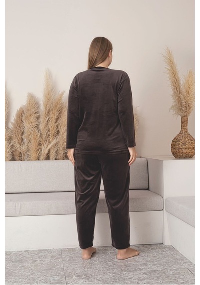 Büyük Beden Kırmızı Likralı Soft Kadife Pijama Takımı Vizon