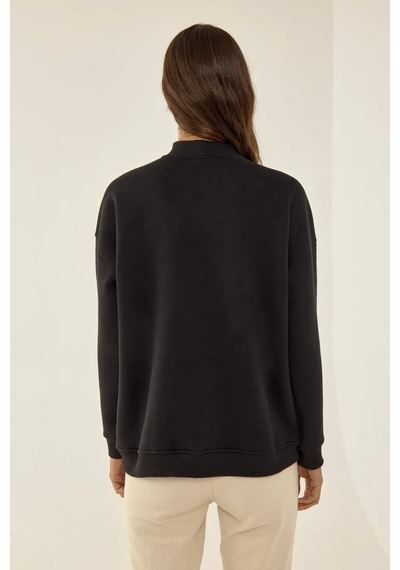 Hiccup Rahat Kesim Yarım Yüksek Yaka Sweatshirt Siyah