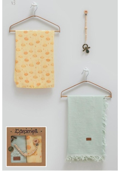 Caramell Basıc İkili Müslin Battaniye Emzik Askısı Üçlü Kutulu Set-100x120 Cm Crm.v3.2486 Çok Renkli