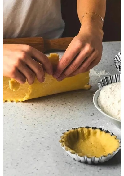 24 Adet Paslanmaz Metal Yapışmaz Cupcake, Muffin, Tartolet Kurabiye Kek Kalıbı Metal Gri Diğer