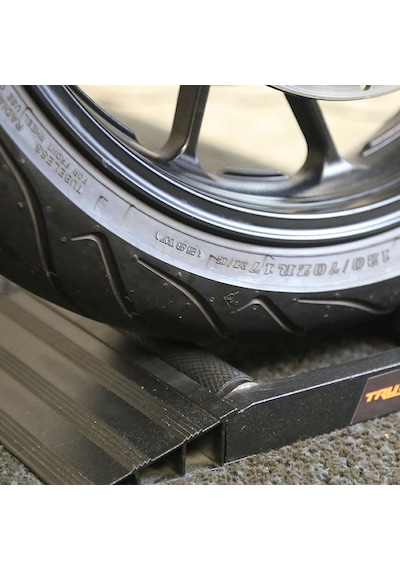 Tru-tension M004 Wheel Monkey Motosiklet Teker İçin Bakım Ve Temizleme Standı