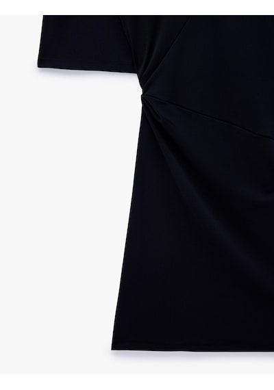 Koton Drape Detaylı Slim Fit Yuvarlak Yaka Uzun Pelerin Kol Detaylı Mini Elbise Siyah 7wak80049ek