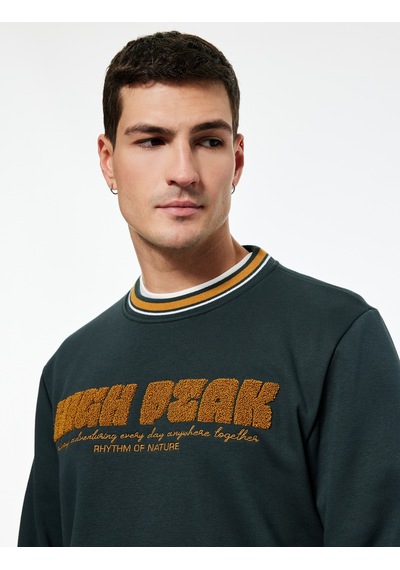 Koton Uzun Kollu Şerit Detaylı Şardonlu Bisiklet Yaka Nakışlı Sweatshirt Yeşil 6wam70026mk Yeşil Koton Uzun Kollu Şerit Detaylı Şardonlu Bisiklet Yaka Nakışlı Sweatshirt Yeşil 6wam70026mk Yeşil