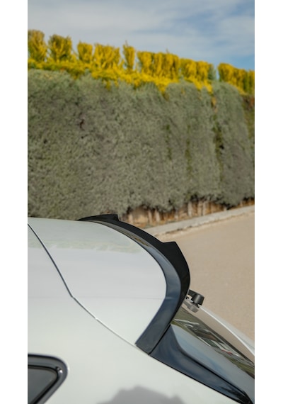 Cupra Leon 2025+ Body Kit Seti Ön Lip Difüzör Flap Marşpiyel Spoiler Piano Black