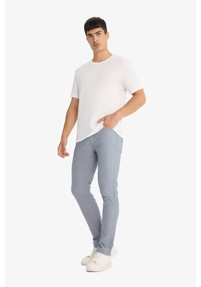 DeFacto Yazlık Chino Kanvas Dokulu Pantolon Slim Fit Dar Kesim Cepli Dar Paça T1055AZ25SPIN87