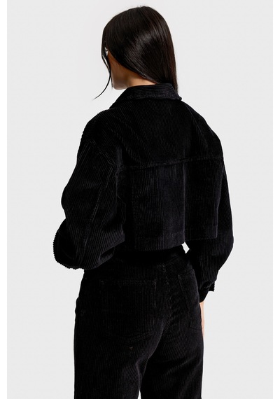 Kadın Siyah Renk 26w5-1 Crop Fit Düğmeli Kalın Fitilli Velvet Kadife Kumaş Ceket