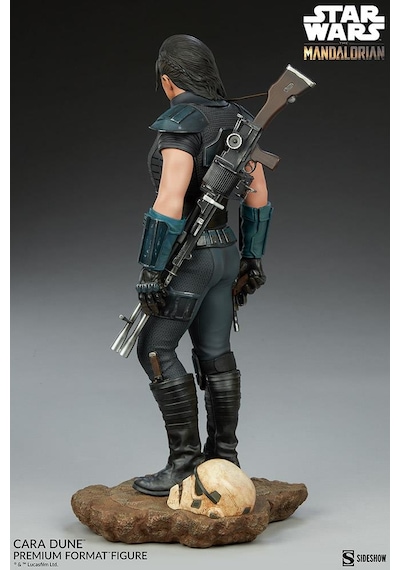Sideshow Collectibles Cara Dune Premium Format Figure 300789 / Star Wars / The Mandalorian