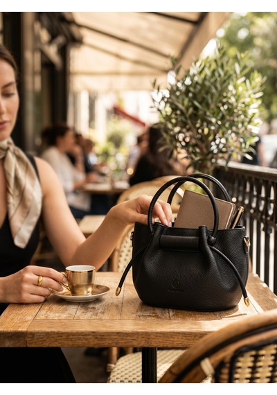 Kadın Çapraz Askılı El Ve Omuz Çantası - 3 Bölmeli Fermuarlı Çıtçıtlı Mini Çanta 20x14 Siyah