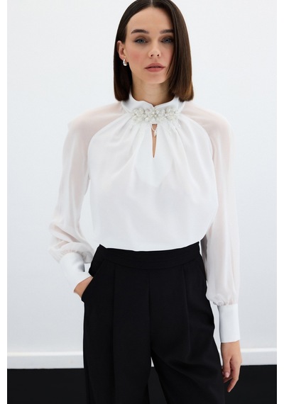Sateen Yaka Aksesuarlı Bluz - Ekru-133754 Ekru