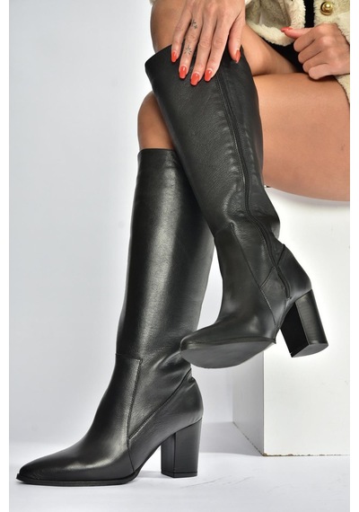 Fox Shoes V398589603 Siyah Hakiki Deri Kalın Topuklu Kadın Çizme Siyah-hakiki Deri