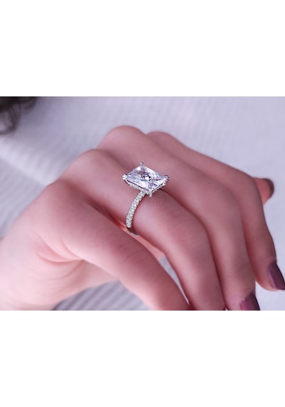 Sirius Pırlanta Ve Beyaz Topaz Venüs Magna Yüzük 0802r0061
