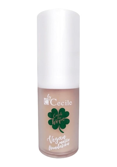 Cecile Catch The Hope Vegan Matte Fondöten 03
