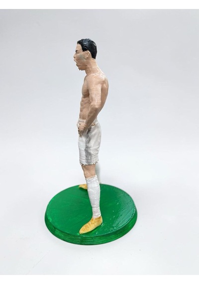 Cristiano Ronaldo Real Madrid Efsanevi Kas Sevinci 3d Tasarım Heykelcik 15 Cm Koleksiyonluk