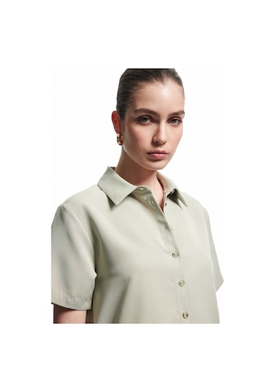 Koton Klasik Yaka Modal Kumaş Kısa Kollu Yanları Bağcıklı Crop Gömlek Ada Çayı 5sak60405pw Açık Yeşil Koton Klasik Yaka Modal Kumaş Kısa Kollu Yanları Bağcıklı Crop Gömlek Ada Çayı 5sak60405pw Açık Yeşil