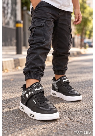 Mini Bonito Unisex Çocuk Sneaker Işıklı Tabanlı Günlük Spor Ayakkabı 26-30 Numara Arası Işıklı Siyah