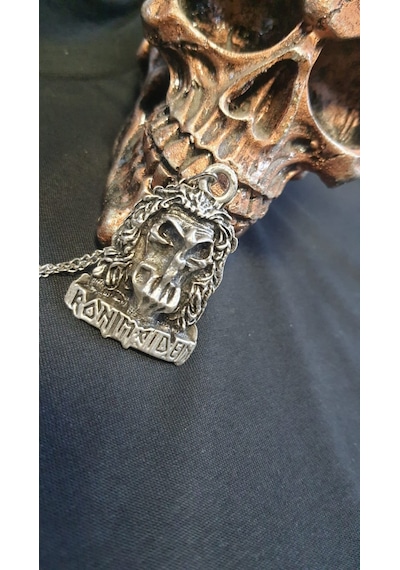 Iron Maiden Eddie Eskitme Kolye Beyaz