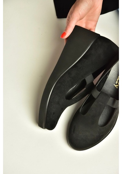 Fox Shoes Z602281702 Siyah Süet Dolgu Tabanlı Kadın Ayakkabı