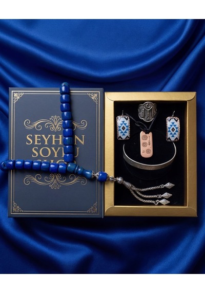 Special Seri Lüks Kitap Kutulu Bakır Takı Seti Ve Tesbih Kombini - Kolye Küpe Özel Tasarım Bileklik Yüzük 5 Parça Gösterişli Otantik Hediyelik - Doğum Günü Yıl Dönümü Sevgililer Günü Şık Hediye - S-00105 Special Seri Lüks Kitap Kutulu Bakır Takı Seti Ve Tesbih Kombini - Kolye Küpe Özel Tasarım Bileklik Yüzük 5 Parça Gösterişli Otantik Hediyelik - Doğum Günü Yıl Dönümü Sevgililer Günü Şık Hediye - S-00105