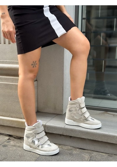 Erva'nın Butiği Gri Süet İsabe Gizli Topuk Dolgu Topuk 7 Cm Boy Uzatan Sneakers-6413