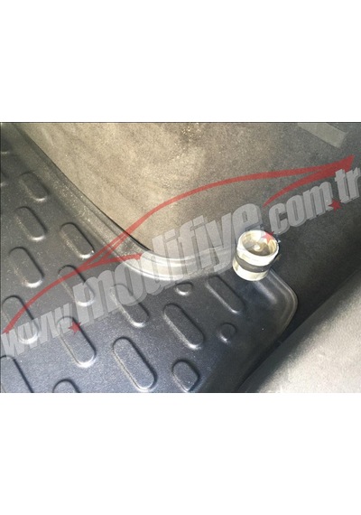 2009 Ford Focus 2 Sedan Bagaj Havuzu Araca Özel 3D Badela Marka