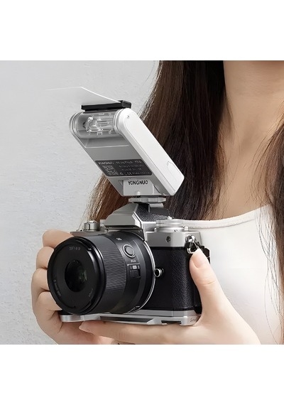 Yongnuo Yn6 Micro Bataryalı Universal Tepe Flaşı Gümüş