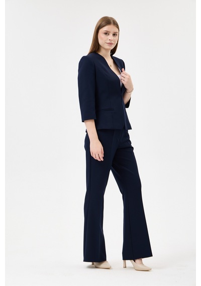 Velnara Moda Lacivert Zamansız Klasik Kadın Takım Elbise-v Yaka Ceket & İspanyol Paça Pantolon Lacivert - 927041557 Lacivert Velnara Moda Lacivert Zamansız Klasik Kadın Takım Elbise-v Yaka Ceket & İspanyol Paça Pantolon Lacivert - 927041557 Lacivert