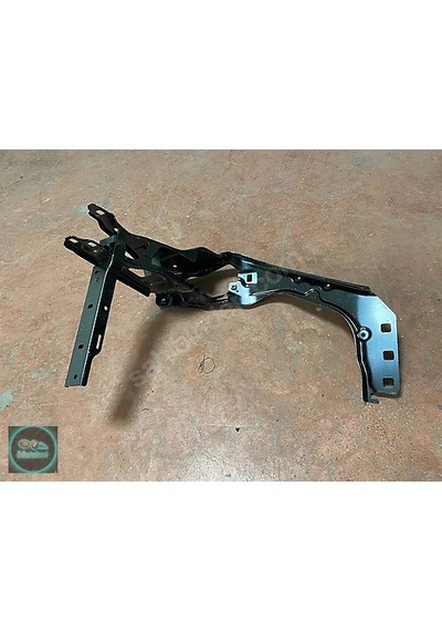 Bmw X1 - - U11 2023 Yılında Çıkan Kasa Ön Far Sacı Sağ Oem No: 51648737292