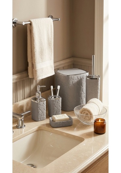 Makri Home 5 Parça Banyo Seti, Kalp Desenli, Gri Silver, Kare, Click Kapaklı, Hacim: 8 Litre Gri