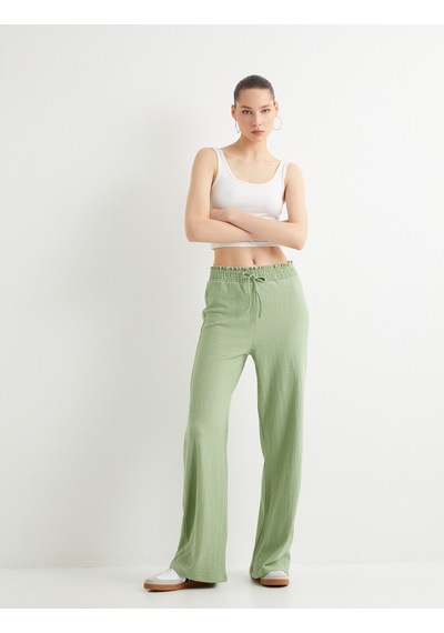 Koton Geniş Paça Pantolon Beli Bağlamalı Lastikli Rahat Kalıp Pamuklu Dokulu Mınt 4sal40106ık 4SAL40106IKMNT Mint Yeşili Koton Geniş Paça Pantolon Beli Bağlamalı Lastikli Rahat Kalıp Pamuklu Dokulu Mınt 4sal40106ık 4SAL40106IKMNT Mint Yeşili