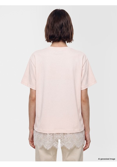 Lcw Modest Pembe Dantel Detaylı Soft Touch Kadın Tişört