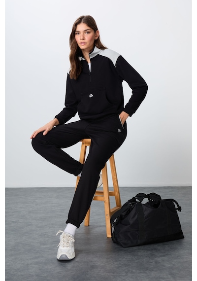 Tommy Life Siyah Kompakt Pamuklu Kalın Pürüzsüz Dokulu Dik Yaka Oversize Fit Kadın Eşofman Takım - 95342 Siyah