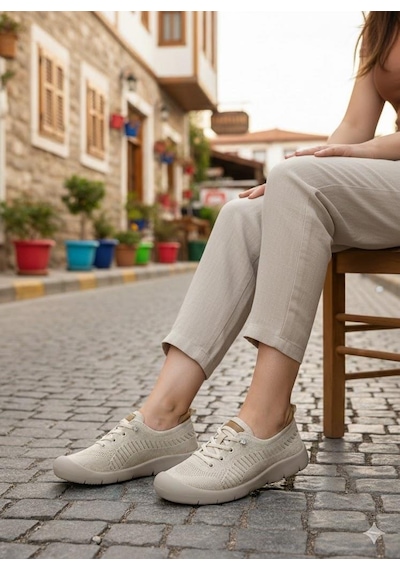 Pepita B667 Keten Lastik Bağcıklı Esnek Memory Foam Taban Kadın Ayakkabı Bej